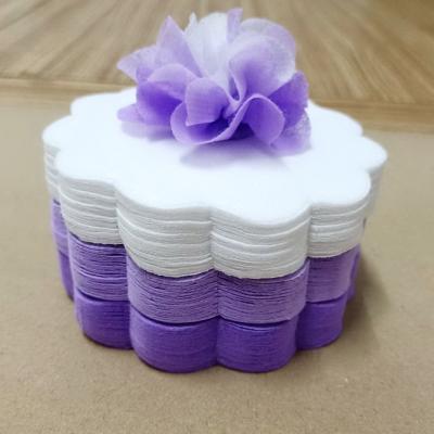 วีดีโอและรูปกระดาษสาห่อเหรียญโปรยทาน รุ่นเซ็ต3สี ขอบดอกไม้ แบบแพ็คแล้ว