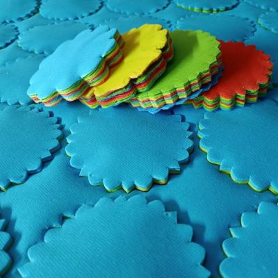 แบบปั๊มแล้ว สีพื้น 480 แผ่น สลับสีทุก 10 แผ่น